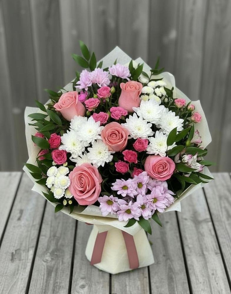 Букет цветов из: Альстромерии, Гвоздики, Розы и Хризантемы в Тугулыме