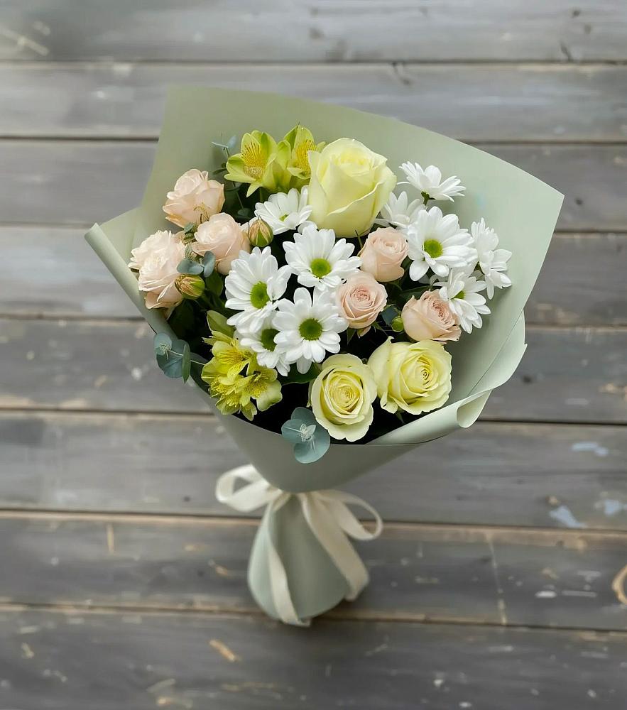Букет цветов из: Альстромерии, Розы и Хризантемы в Тугулыме