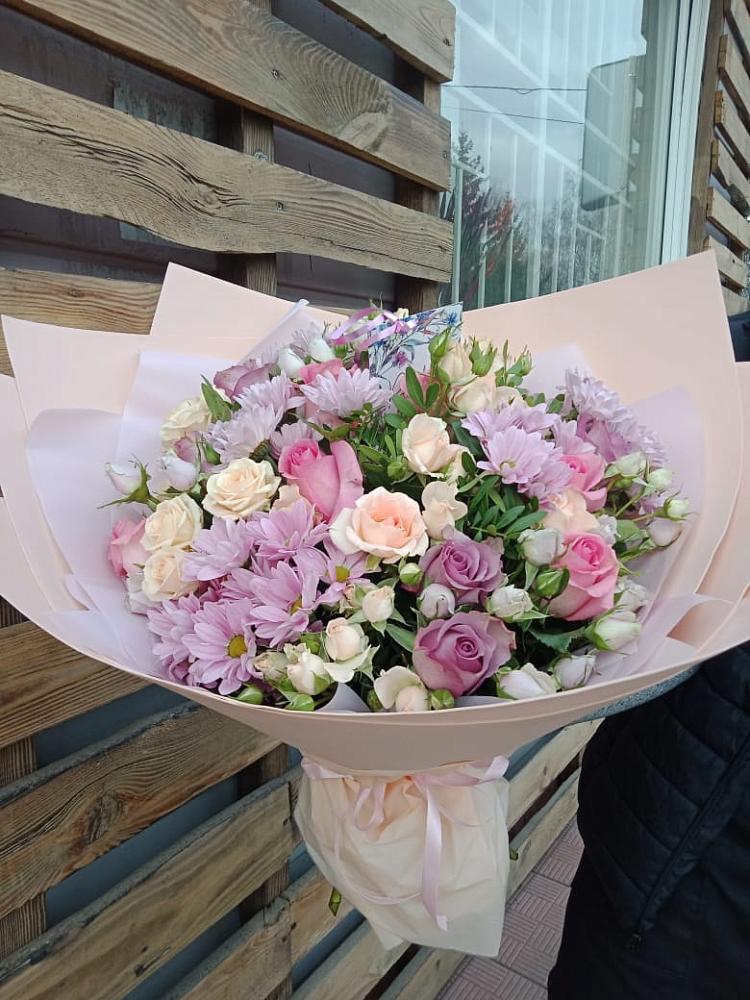 Букет цветов из: Розы и Хризантемы в Тугулыме