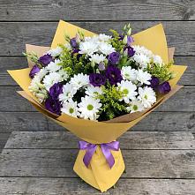 Букет цветов из:  Ирисы, Хризантемы и Ромашки в Тугулыме